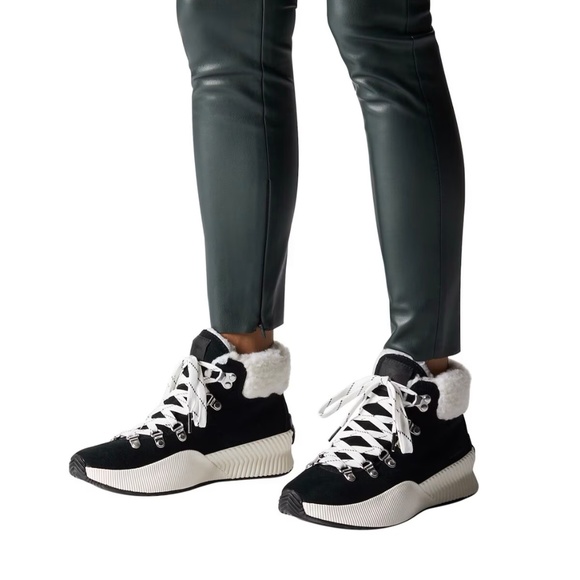 Sorel Out n About III Conquest - Picture 2 of 4